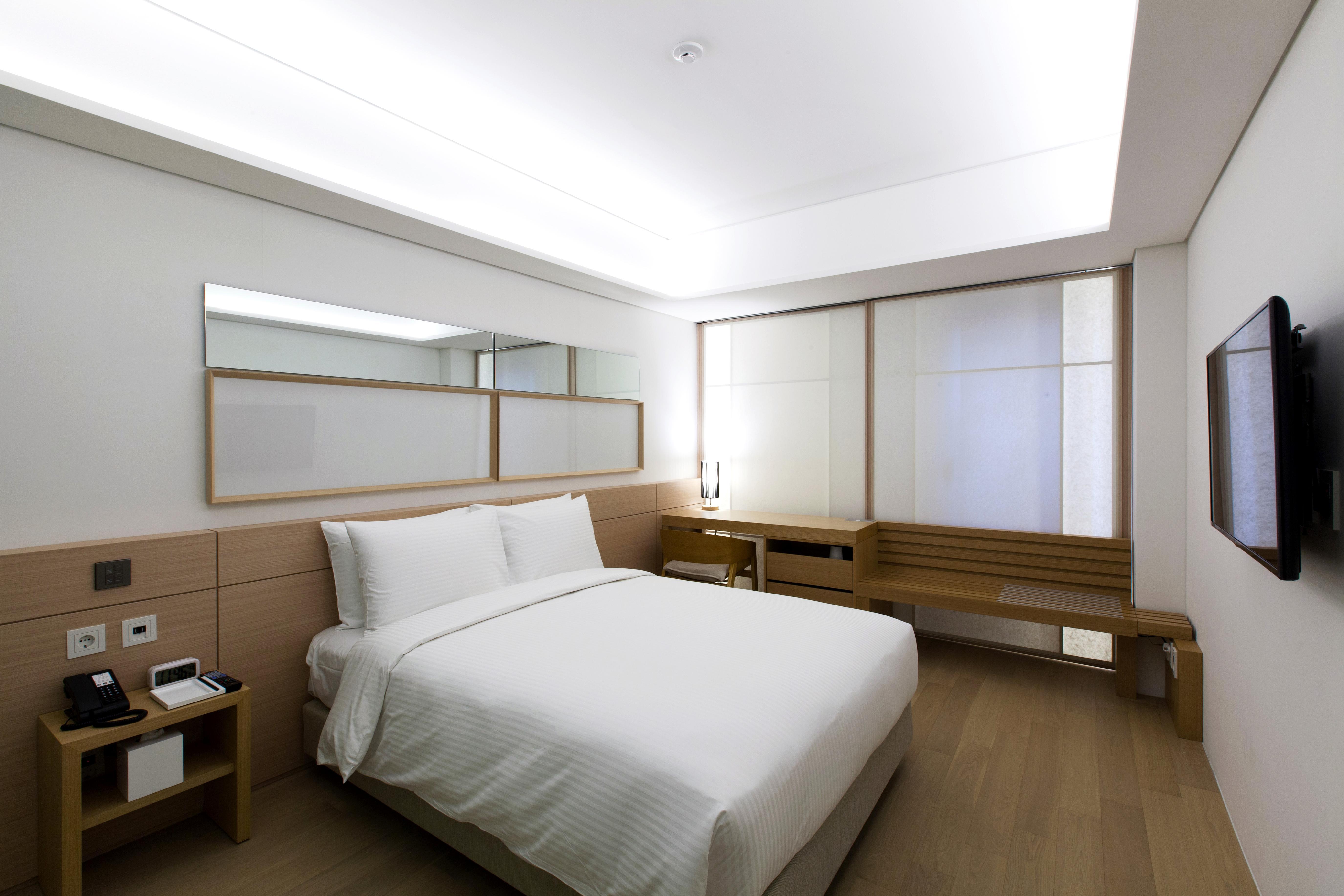 Sotetsu Hotels The Splaisir Seoul Myeongdong מראה חיצוני תמונה